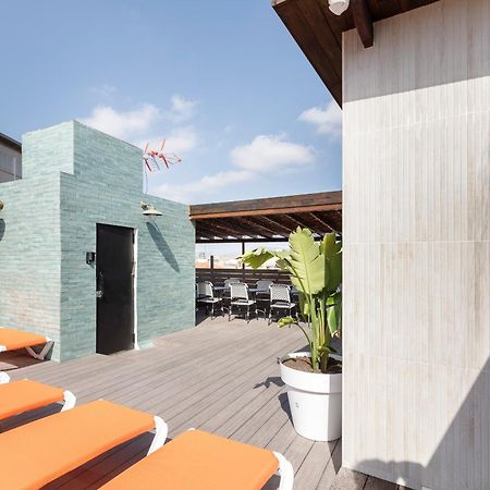 Stay U-Nique Apartments Est Barcelona Bagian luar foto