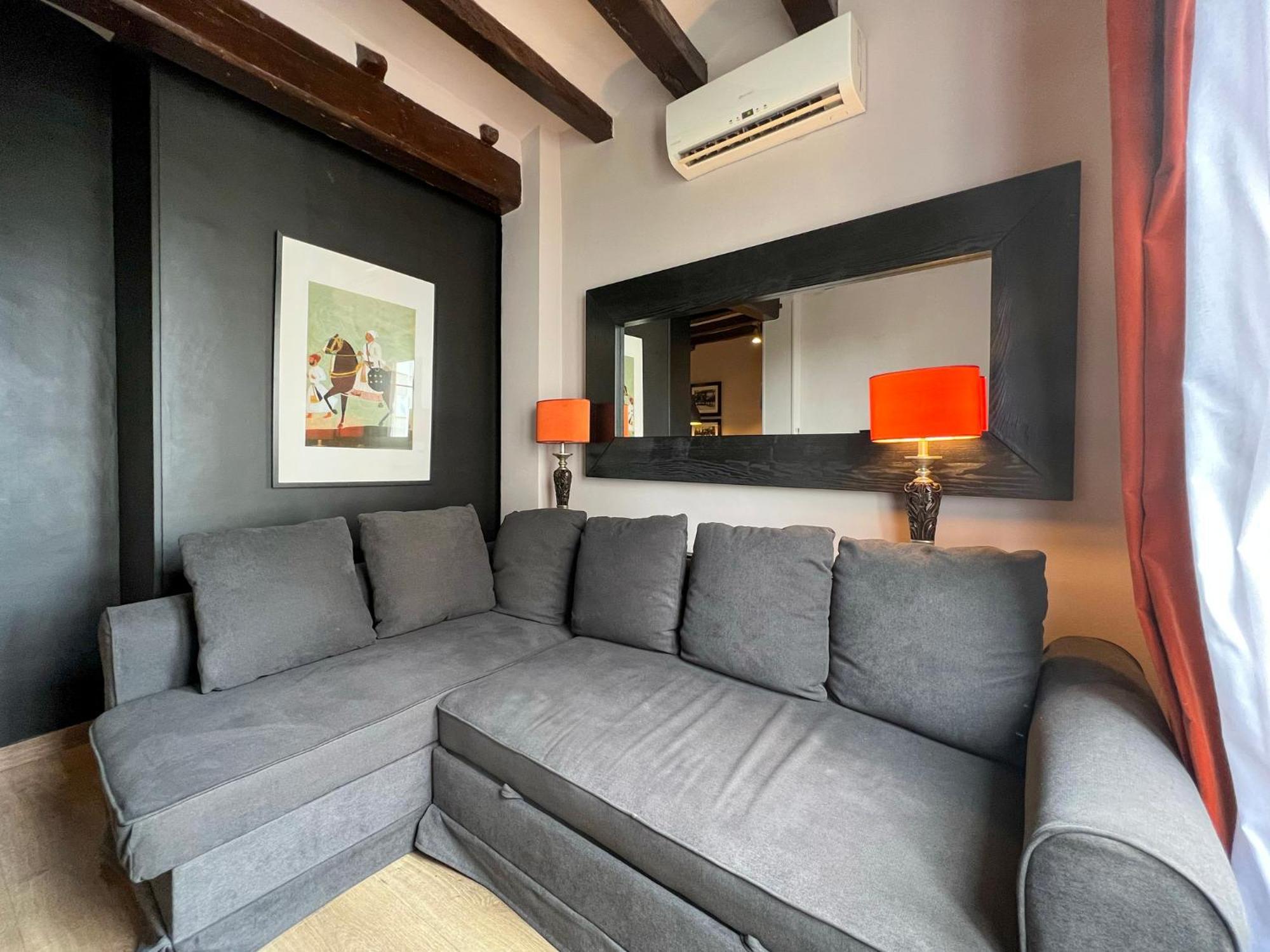 Stay U-Nique Apartments Est Barcelona Bagian luar foto